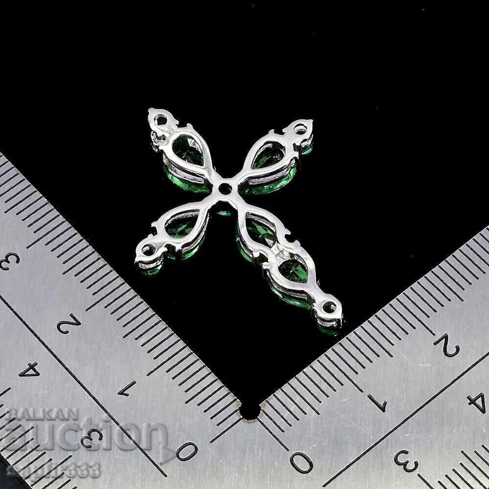 Licitație SUPERB MEDALION DIN ARGINT ÎN FORMĂ DE CRUCE CU TOPAZ VERDE BRAZILIAN