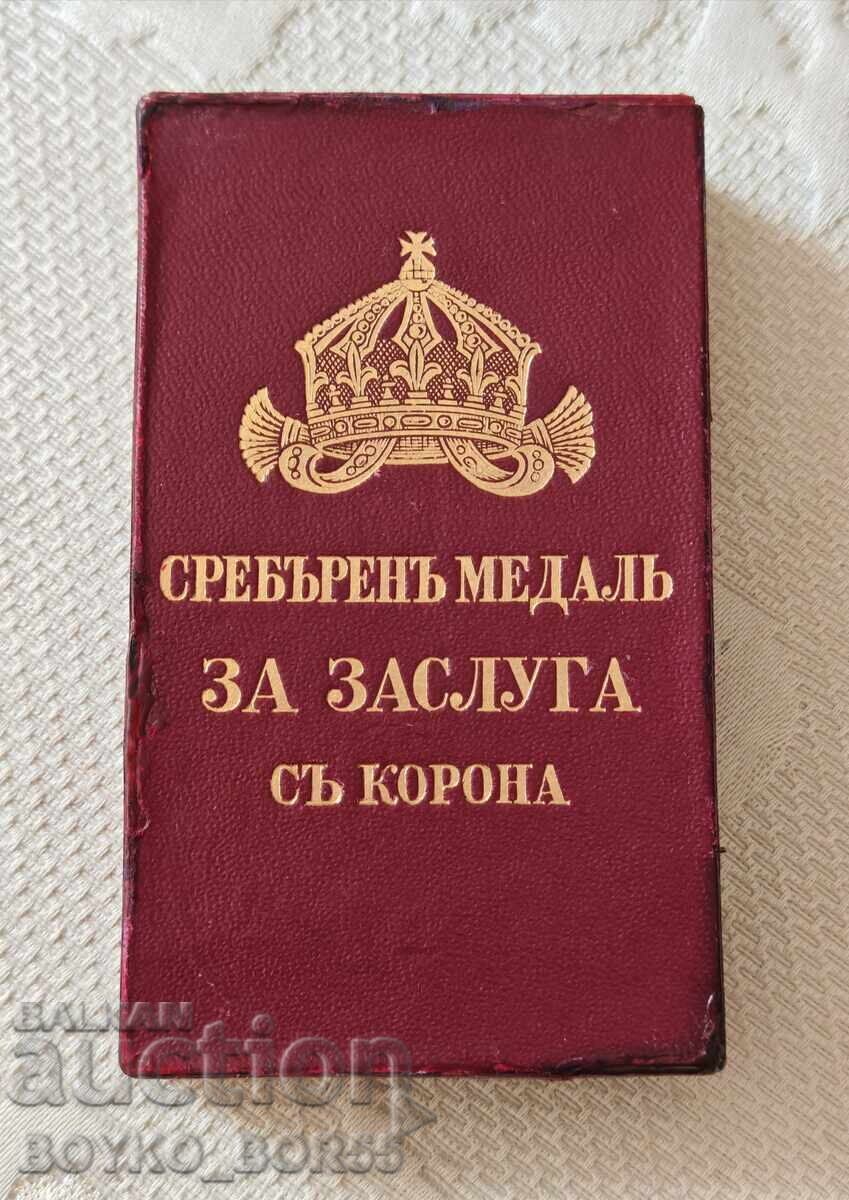 Livrarea Super Rar Medalie de Merit Primul Consiliu de Regență 1943-44