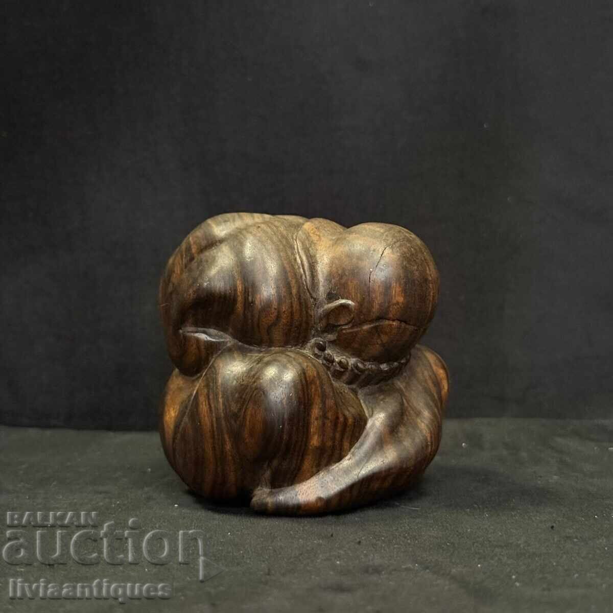 Figurină „Buddha plângând” realizată manual