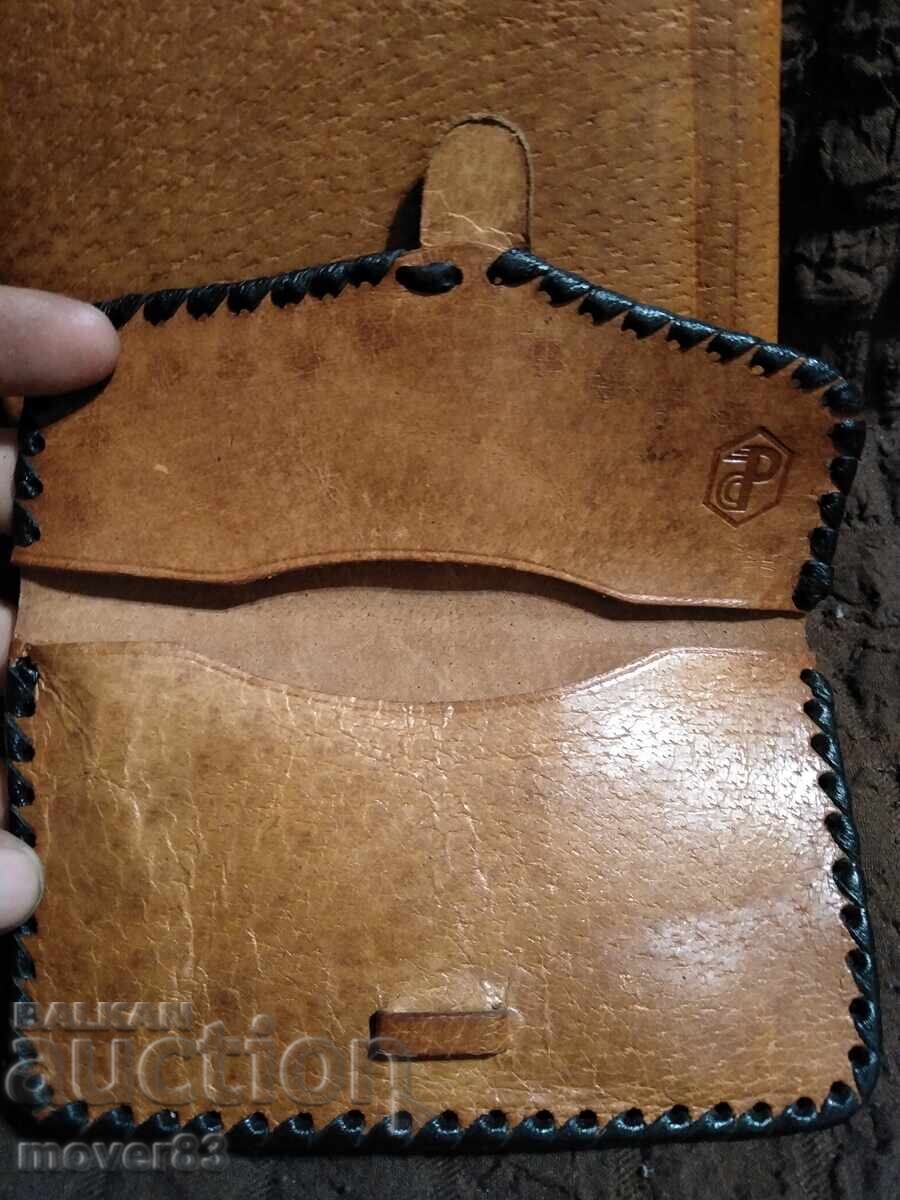 Παράδοση Δερμάτινα είδη. Σοτς Παράδοση Δερμάτινα είδη. Σοτς