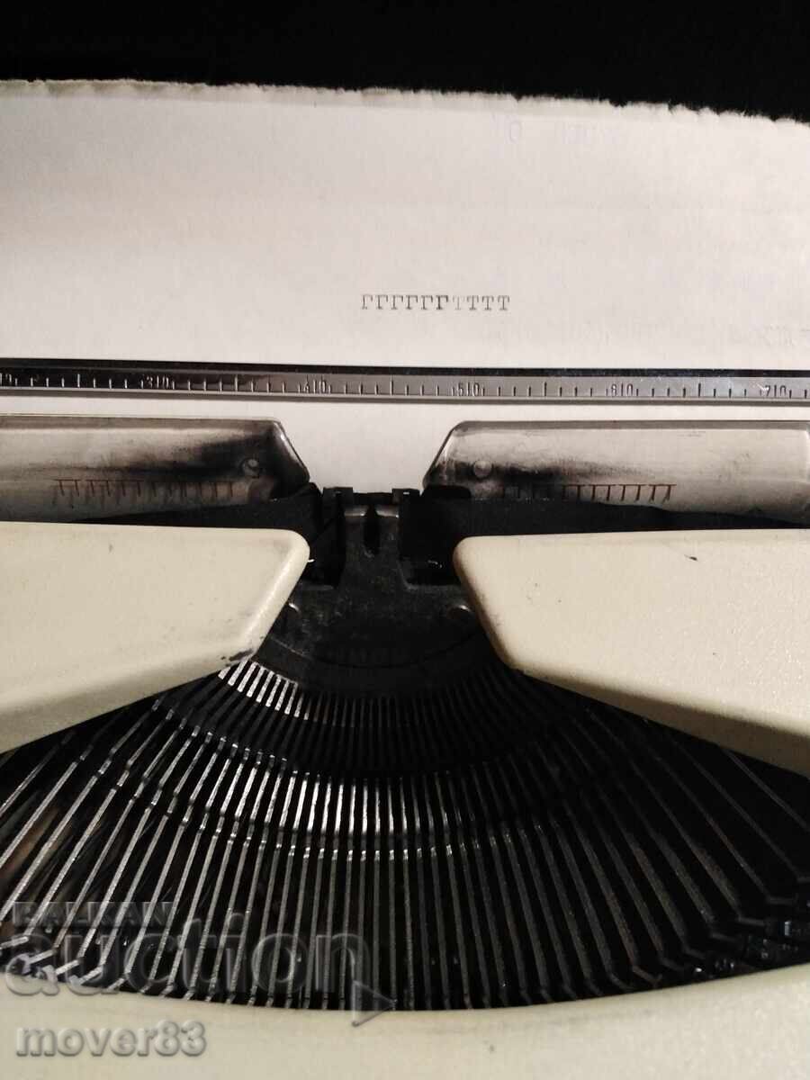 Delivery of Social "Maritsa 23" typewriter. Bulgaria