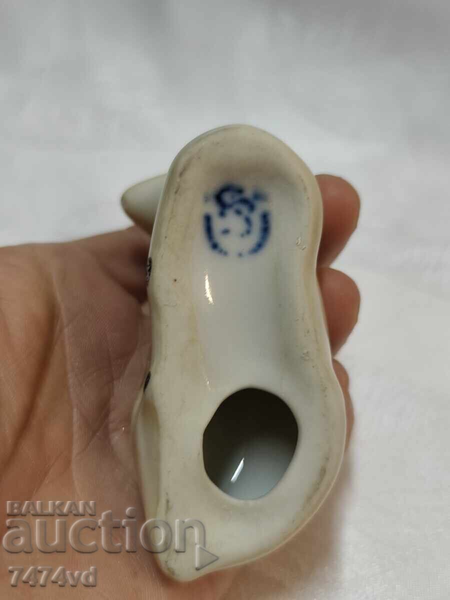 Δημοπρασία RYADKA BŬLGARSKA PORTSELANOVA FIGURA Δημοπρασία RYADKA BŬLGARSKA PORTSELANOVA FIGURA