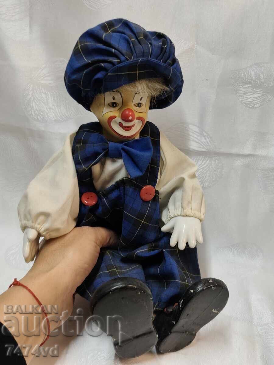 OLD CLOWN DOLL with price € 15.00 | 29.34 BGN