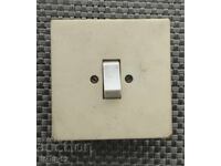 Стар Соц  ключ за вътрешна инсталация.Неползван.