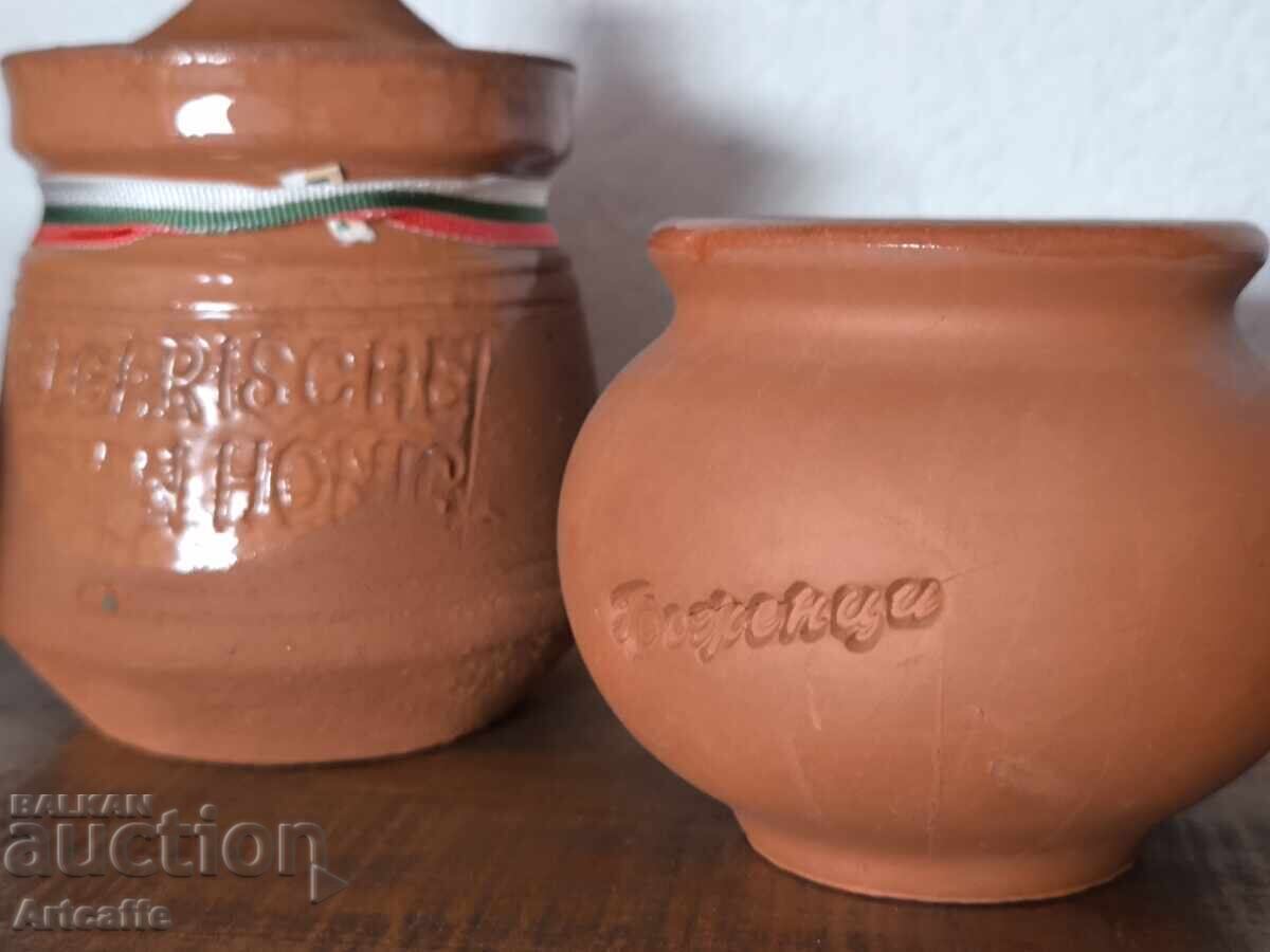 Auction Household pots for honey and yogurt (3 pieces) Auction Household pots for honey and yogurt (3 pieces)