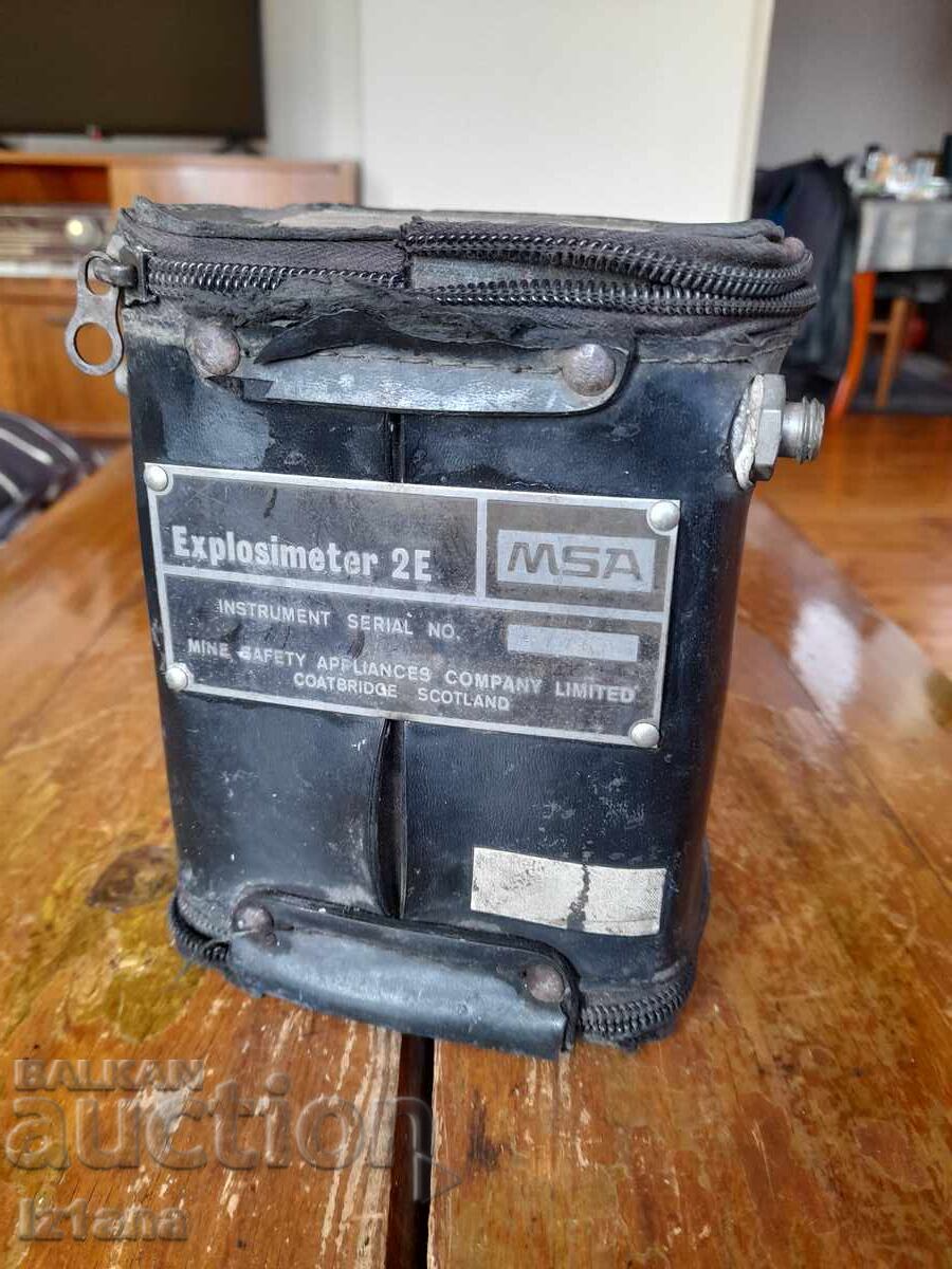 Стар уред за измерване на горими газове MSA Explosimeter 2E - 5