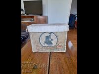 Стар прожекционен апарат Ф-5