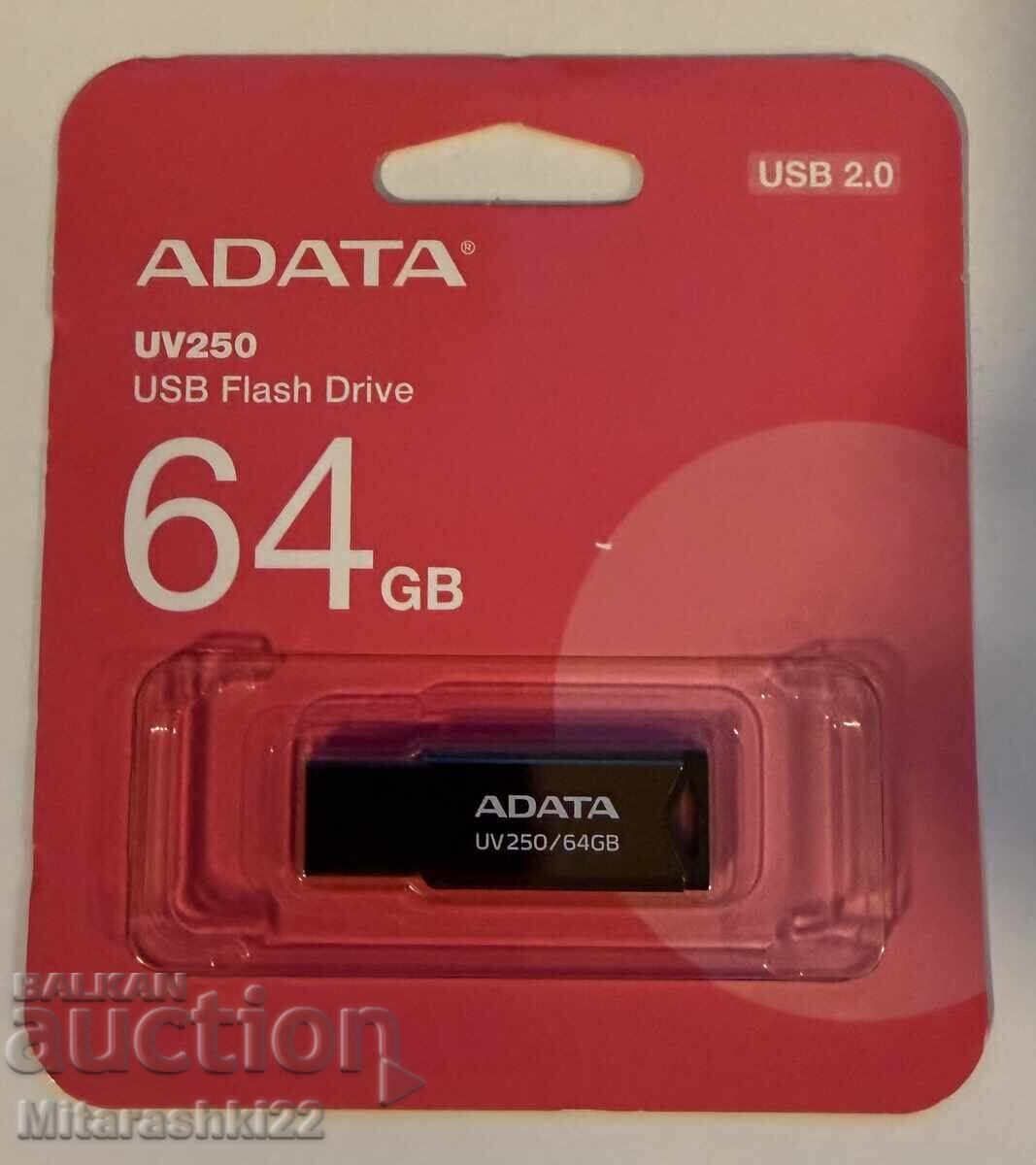 NOVA USB FLASH PAMET 64GB ADATA