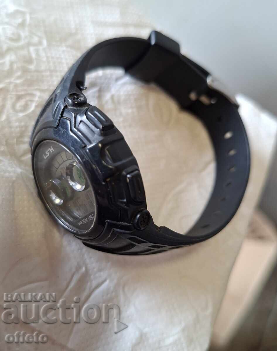 CLOCK IS RUNNING - 5