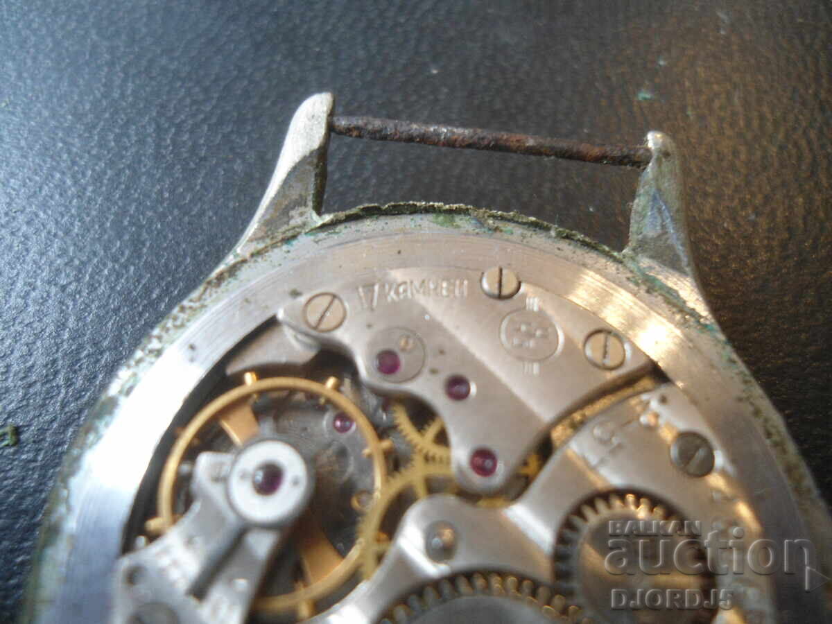 Παρακολουθώ - 6