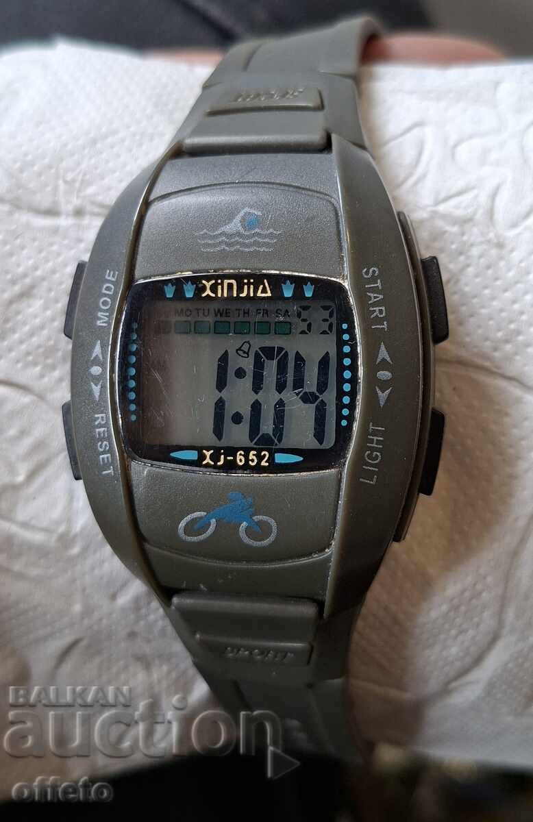 CLOCK IS RUNNING with price € 0.01 | 0.02 BGN