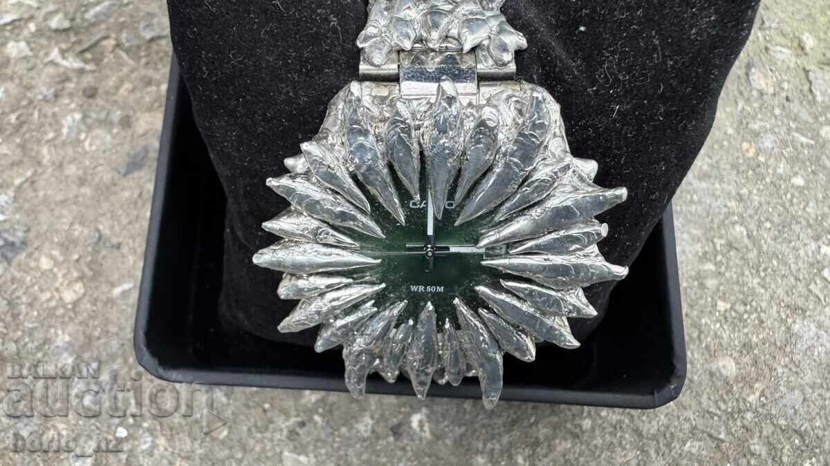 Аукцион CASIO Работи почти неизползван