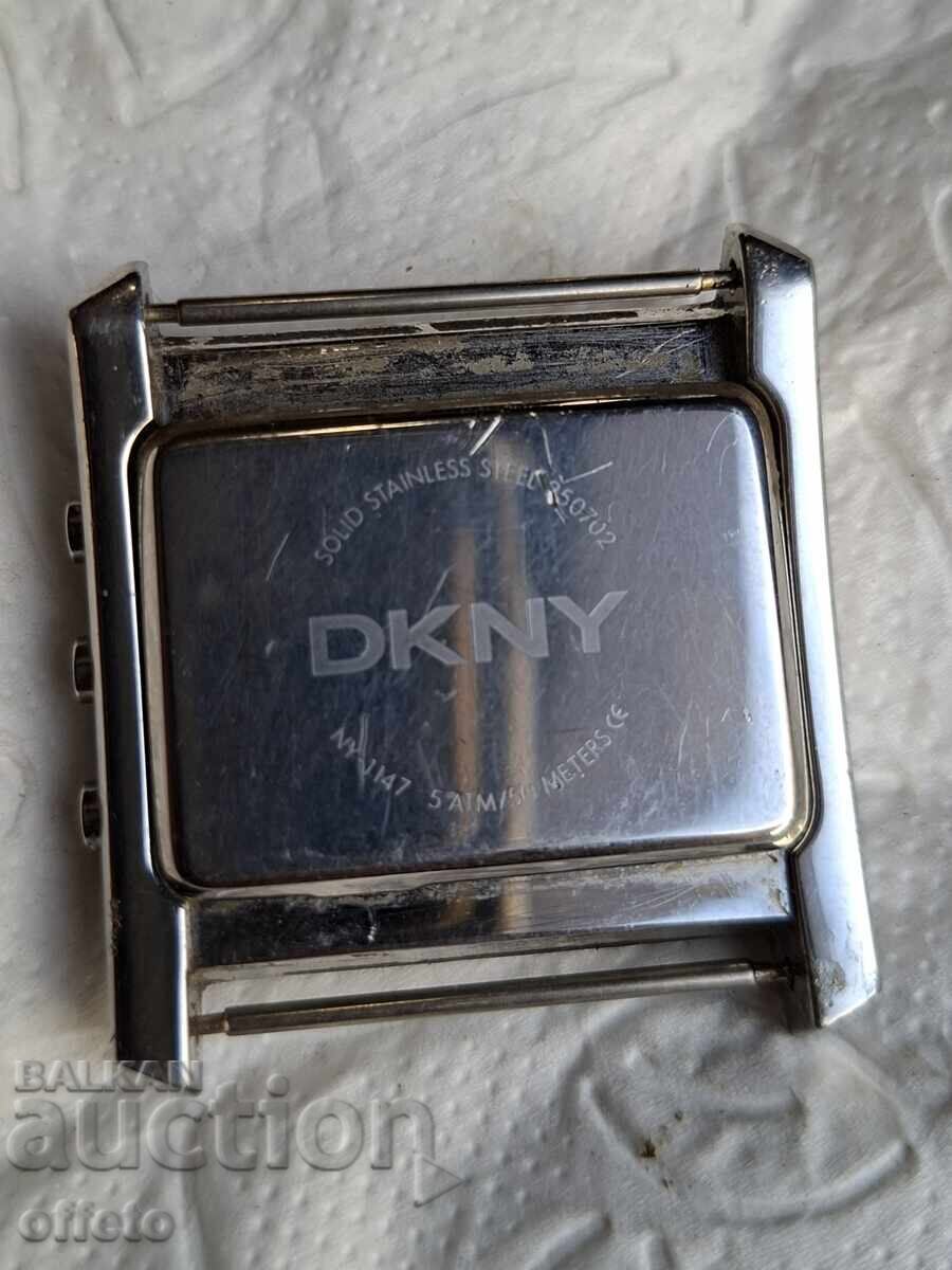 CLOCK IS RUNNING - 5