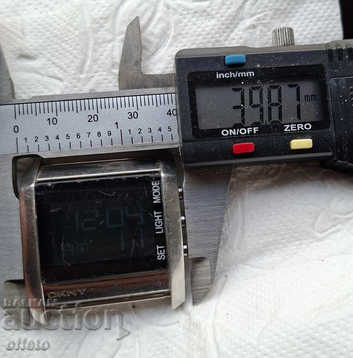 CLOCK IS RUNNING - 6