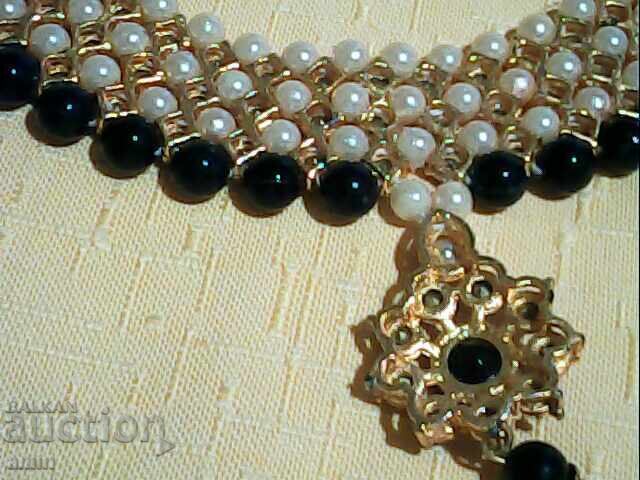 Colier vechi frumos placat cu aur, cu perle și cristale - 6