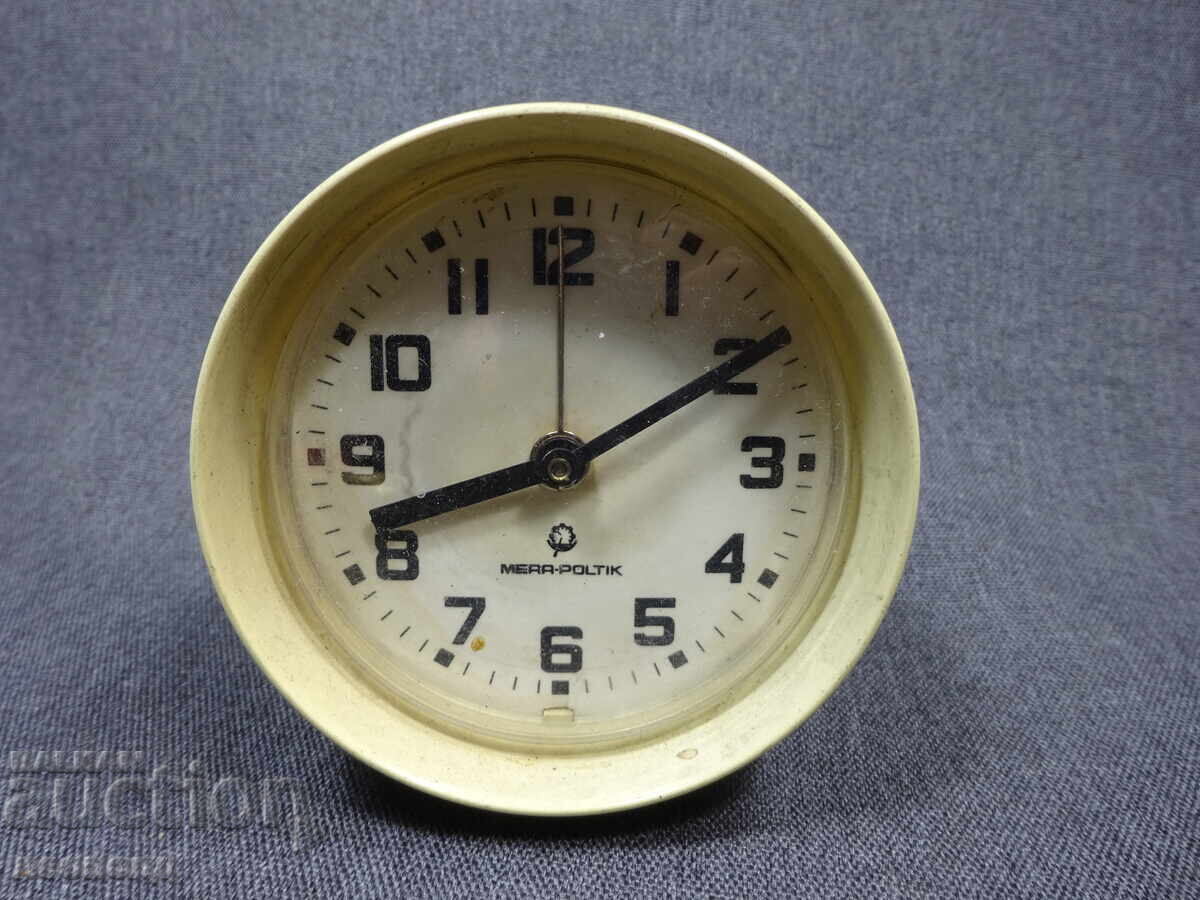 BZTS STAR RETRO MEKHANICHEN CHASOVNIK BUDILNIK MERA-POLTIK BZTS STAR RETRO MEKHANICHEN CHASOVNIK BUDILNIK MERA-POLTIK