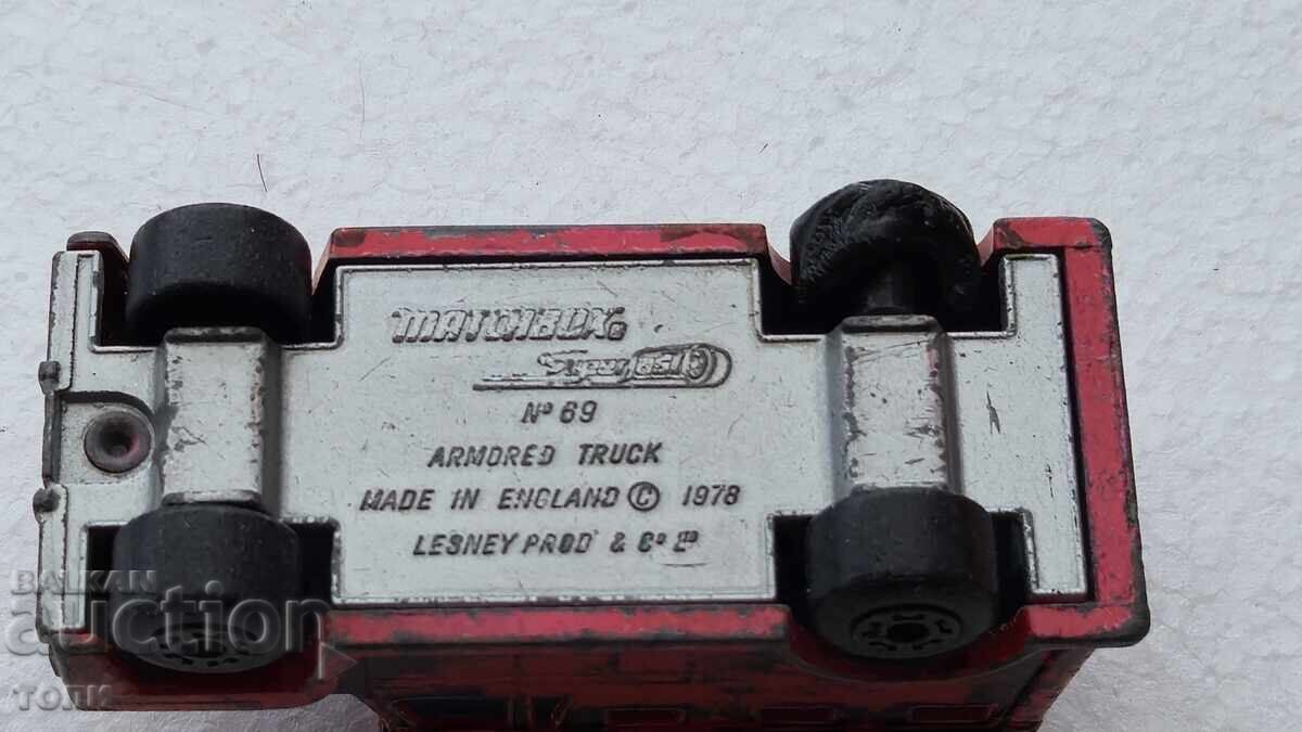 MATCHBOX ARMORED TRUCK MADE IN ENGLAND BZTS !!!! - 5 MATCHBOX ARMORED TRUCK MADE IN ENGLAND BZTS !!!! - 5