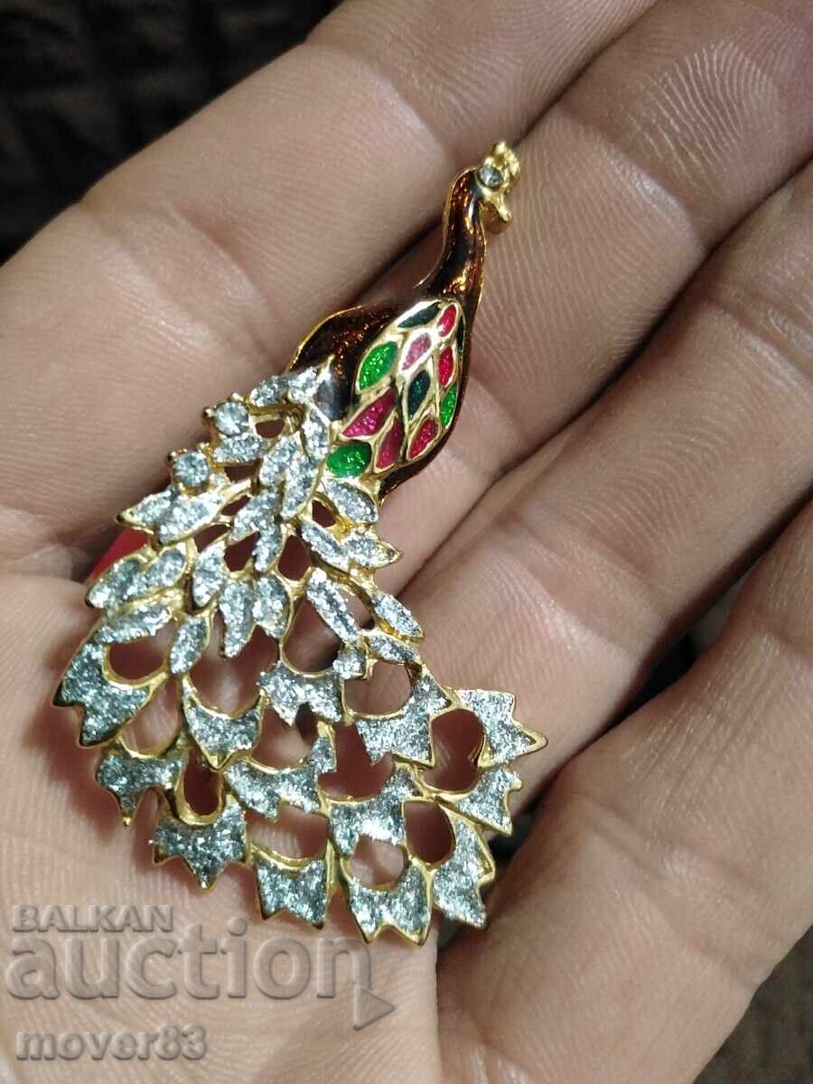 Винтидж брошка"паун" +кутийки от бижута с цена € 0.99 | 1.94 лв.