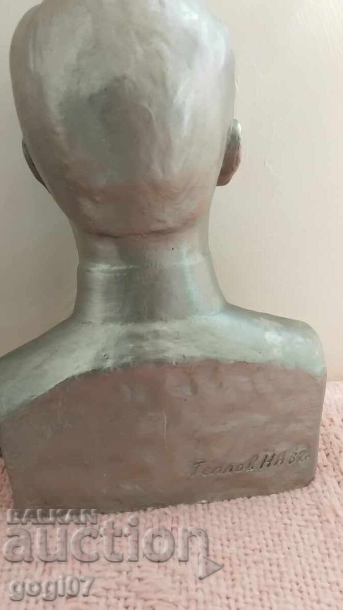 Доставка на Бюст скулптура пластика Джерджински Доставка на Бюст скулптура пластика Джерджински