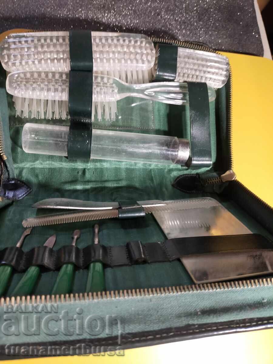 Delivery of Travel kit