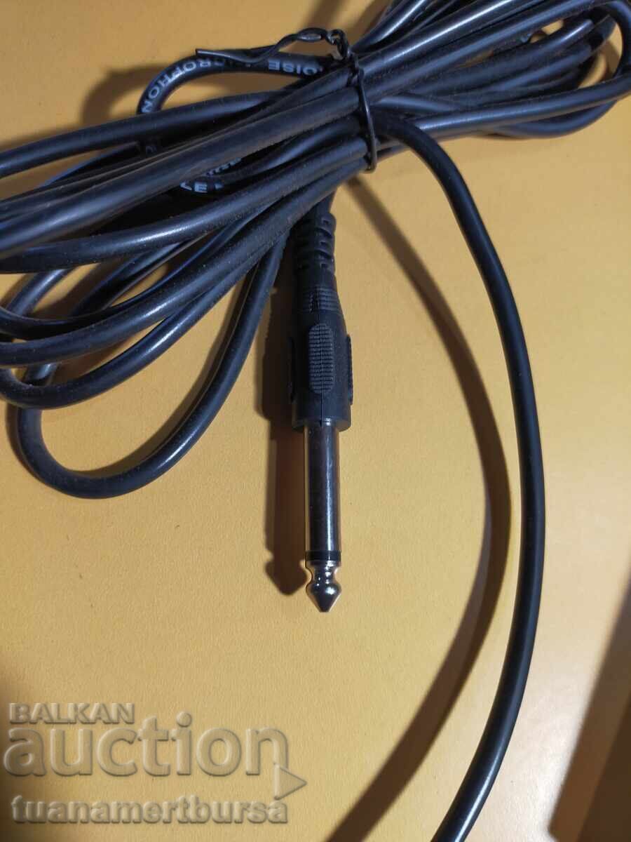 White microphone - 6 White microphone - 6