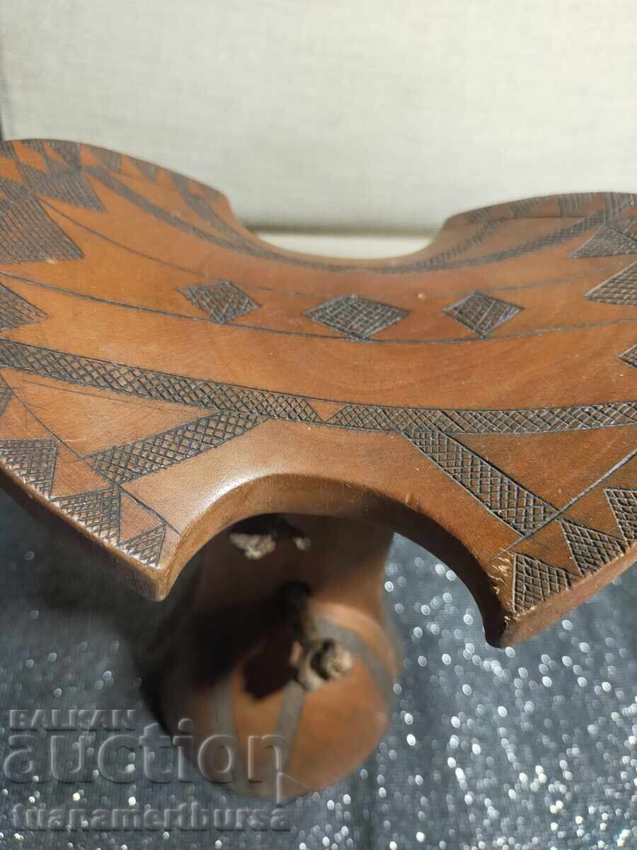 Доставка на дървен декоративен предмет