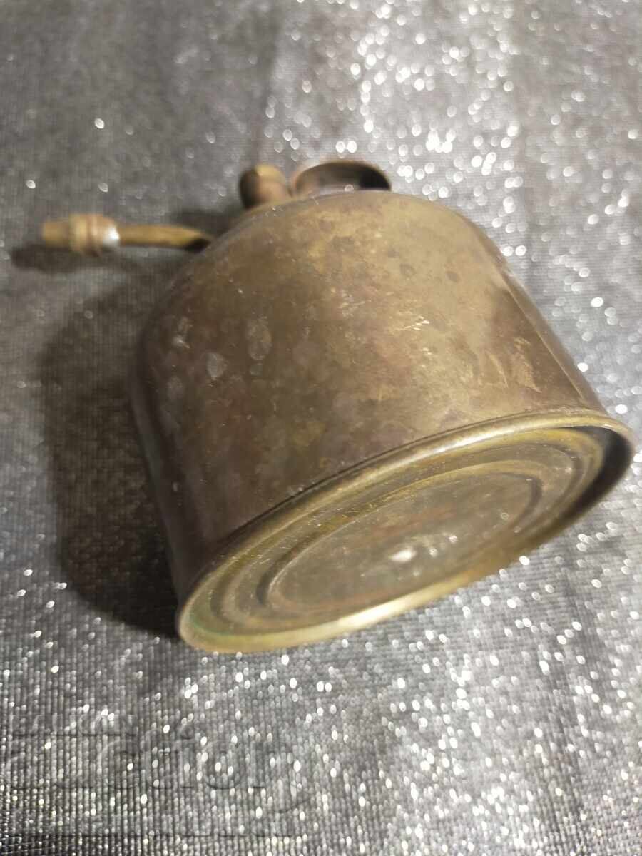 Oală veche pentru unt cu preț € 25.00 | 48.90 BGN