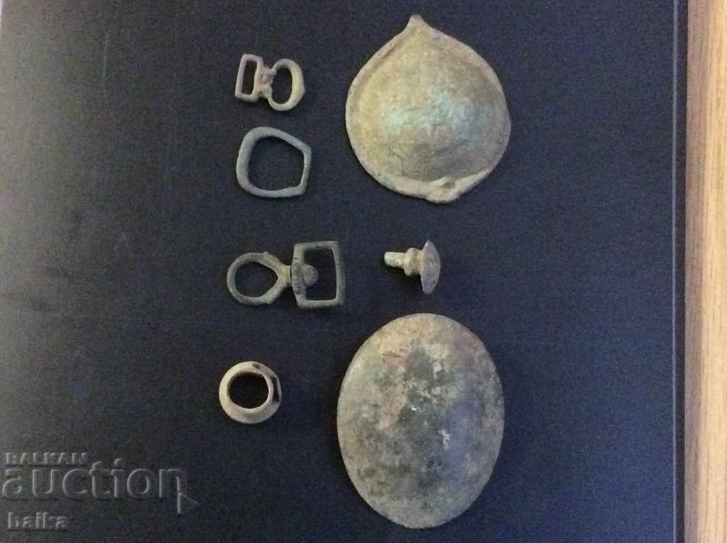APPLICATIONS from HORSE ammunition, harness.
