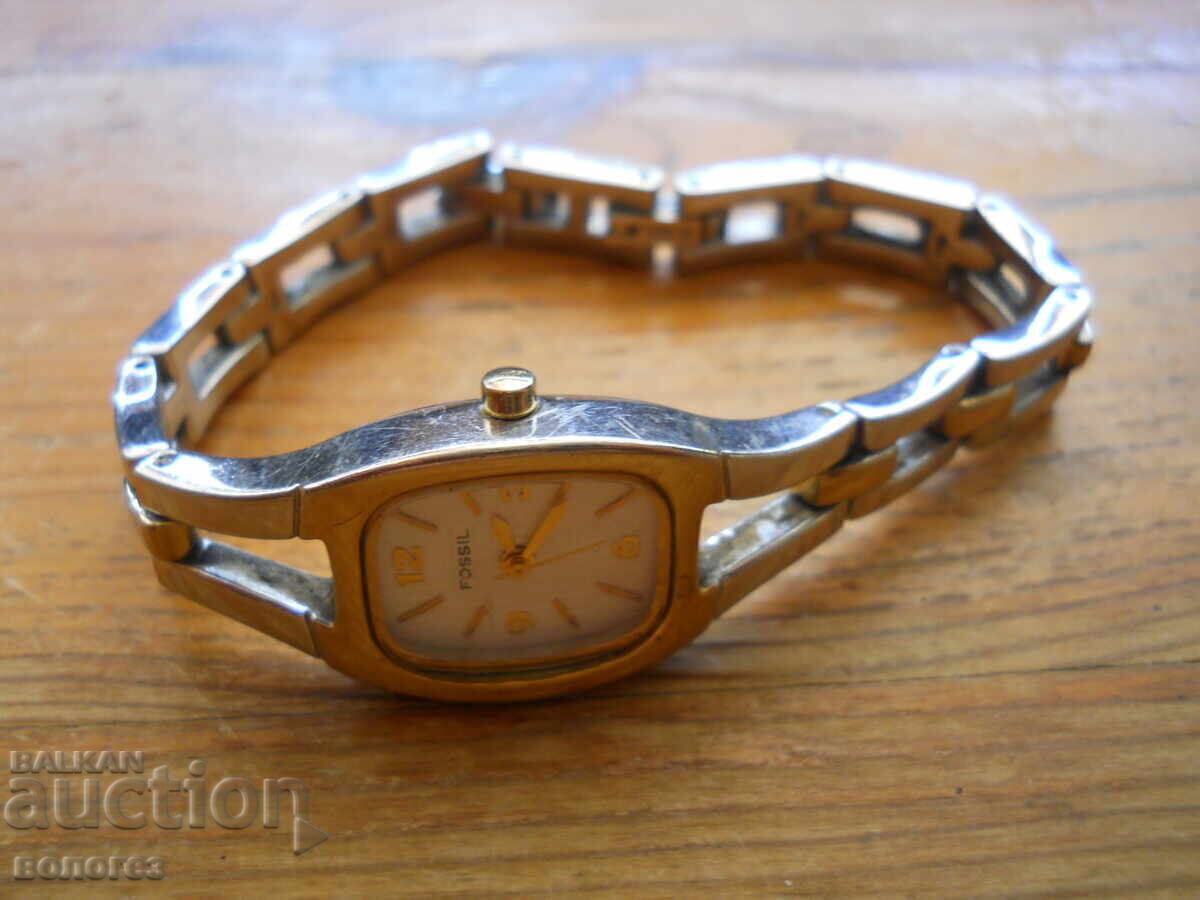 Auction  Women's Quartz Watch "Fossil" - USA