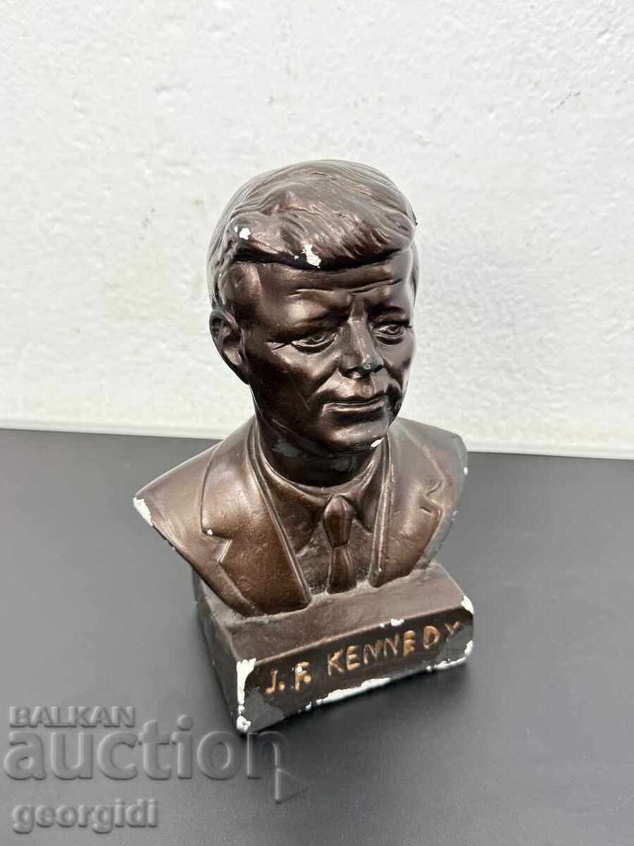 Bust de ipsos al lui John F. Kennedy. Nr. 8034 - 6