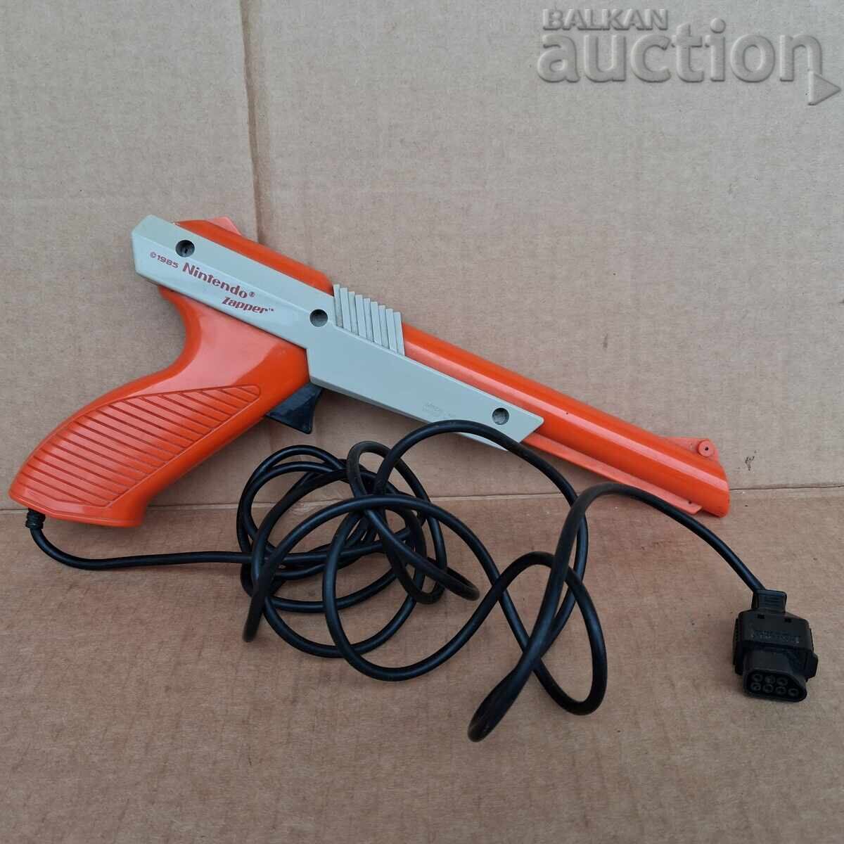 Licitație Nintendo Zapper 1985 pistol de joc retro pentru consolă RRR