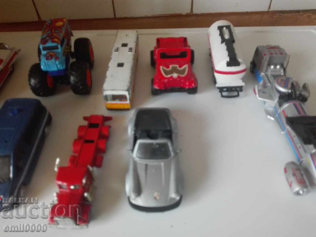 Licitație Cărucioare metalice. Lot 4