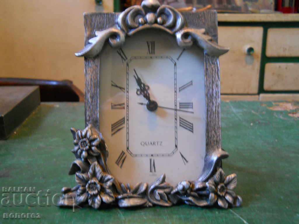 Ceas de birou cu quartz Ceas de birou cu quartz