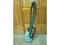 Hitachi CV-2800 Vacuum Cleaner – Working