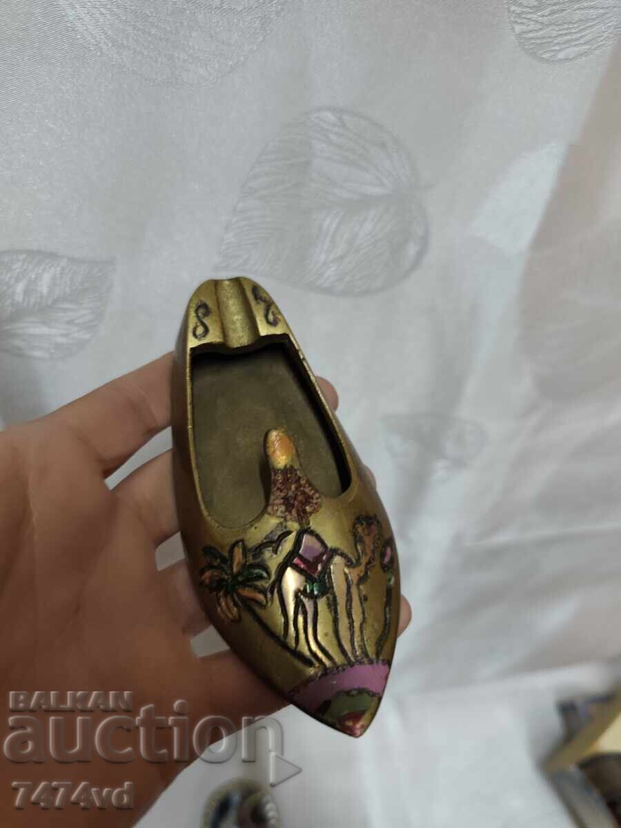 BRONZOV LOT PEPELNIK, OGLEDALO I OTVARACHKA RUL - 5 BRONZOV LOT PEPELNIK, OGLEDALO I OTVARACHKA RUL - 5