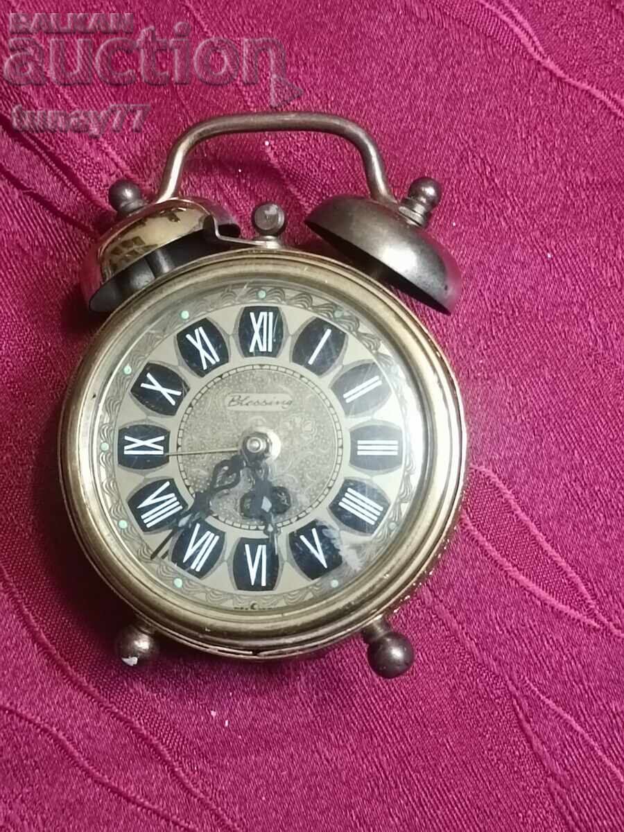 Vechi ceas deșteptător mecanic 6 Funcționează