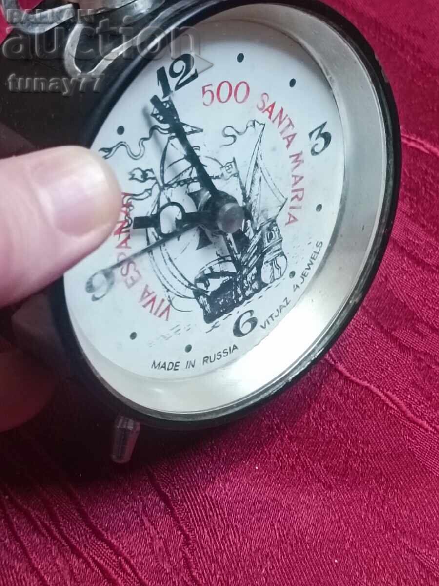 Vechi ceas deșteptător mecanic 8 Funcționează cu preț € 4.30 | 8.41 BGN