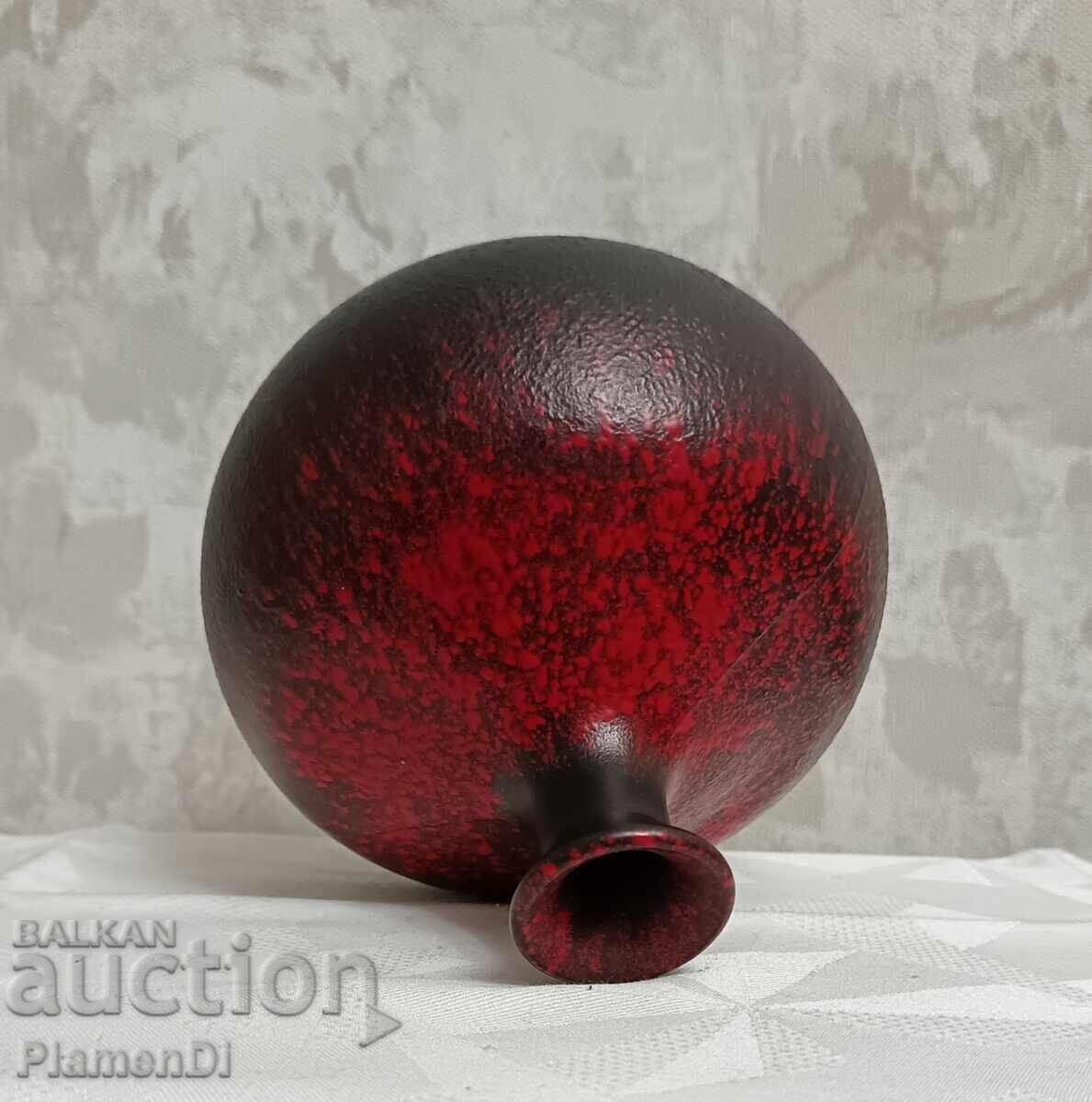 Livrarea Vază ceramică vintage, stil West Germany / Fat Lava anii '70