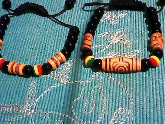 2бр красиви гривни от естествен камък с цена € 4.00 | 7.82 лв.