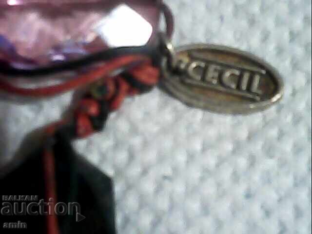 Παλιό όμορφο κολιέ Markov με φυσικά πετράδια με τιμή € 10.00 | 19.56 BGN Παλιό όμορφο κολιέ Markov με φυσικά πετράδια με τιμή € 10.00 | 19.56 BGN