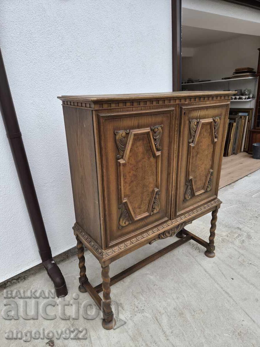 Όμορφη vintage ξύλινη συρταριέρα!!! - 5