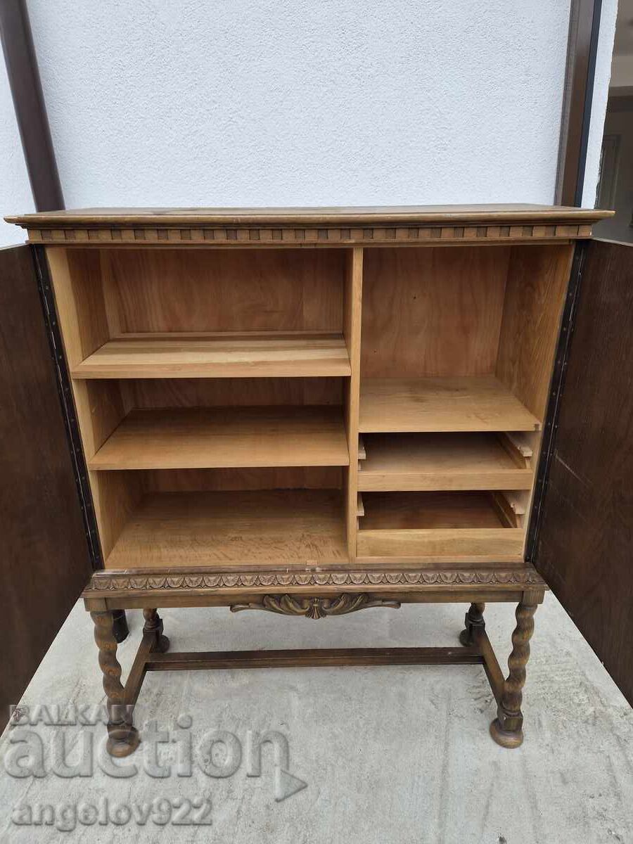 Όμορφη vintage ξύλινη συρταριέρα!!! - 6