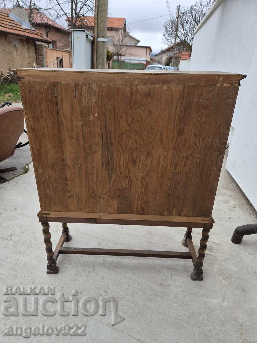 Όμορφη vintage ξύλινη συρταριέρα!!! - 7