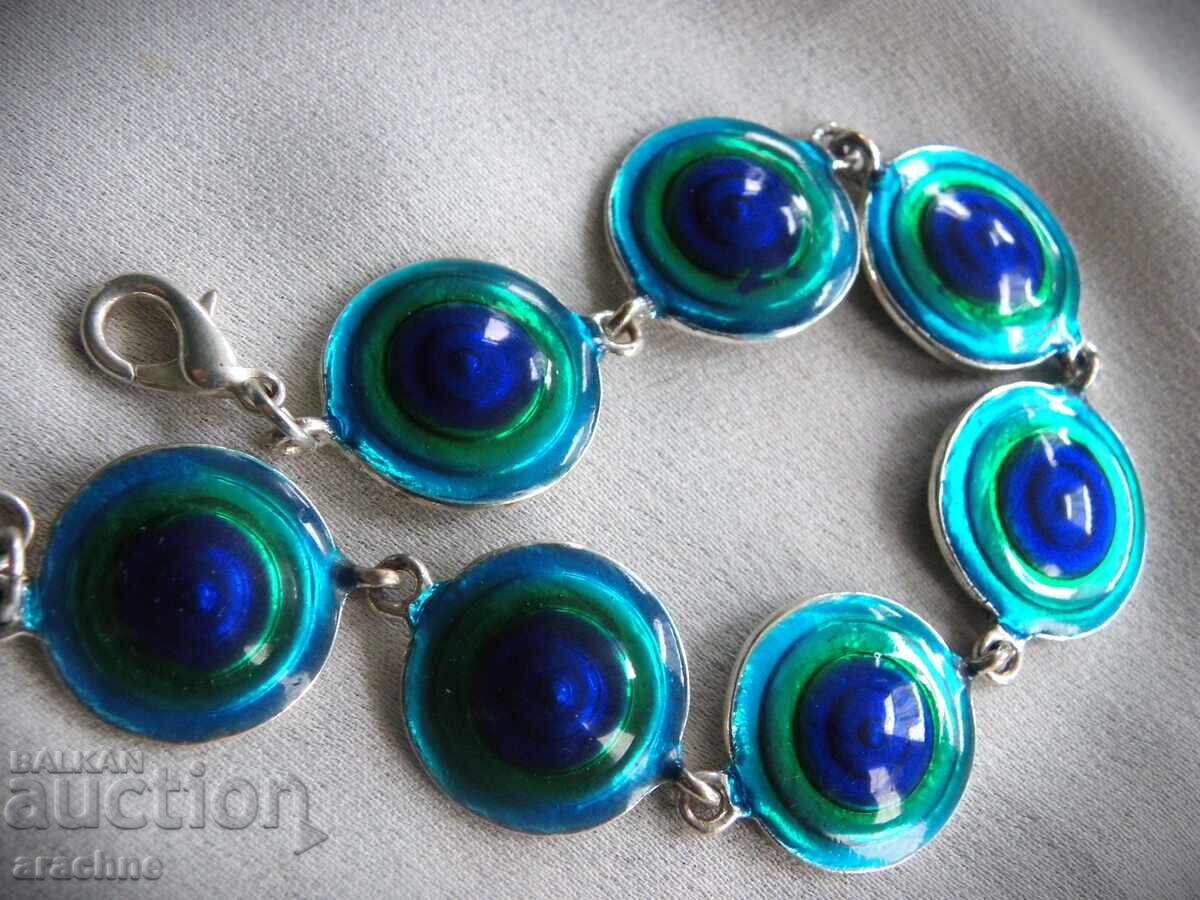 Аукцион Сребърна гривна с емайли Аукцион Сребърна гривна с емайли