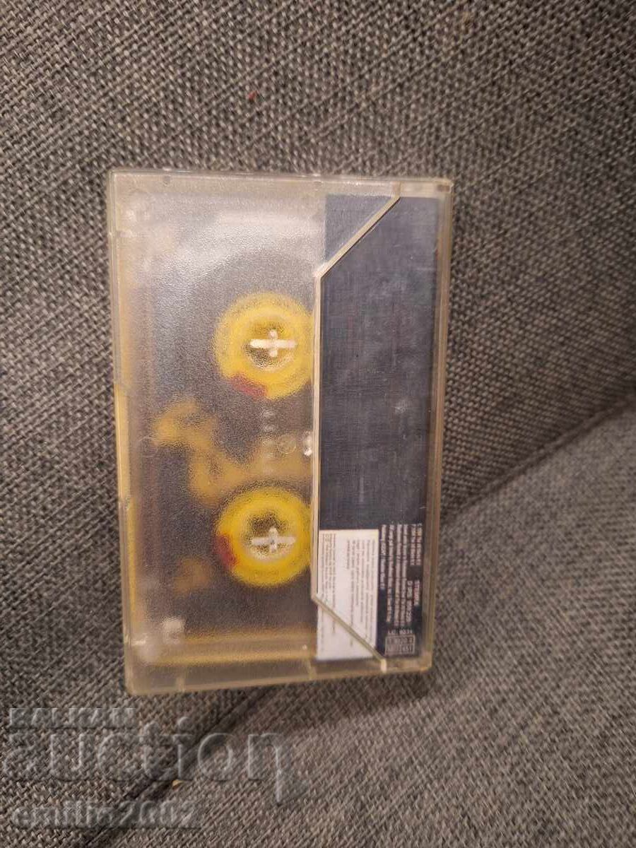 Auction  Audio cassette - Dog eat dog