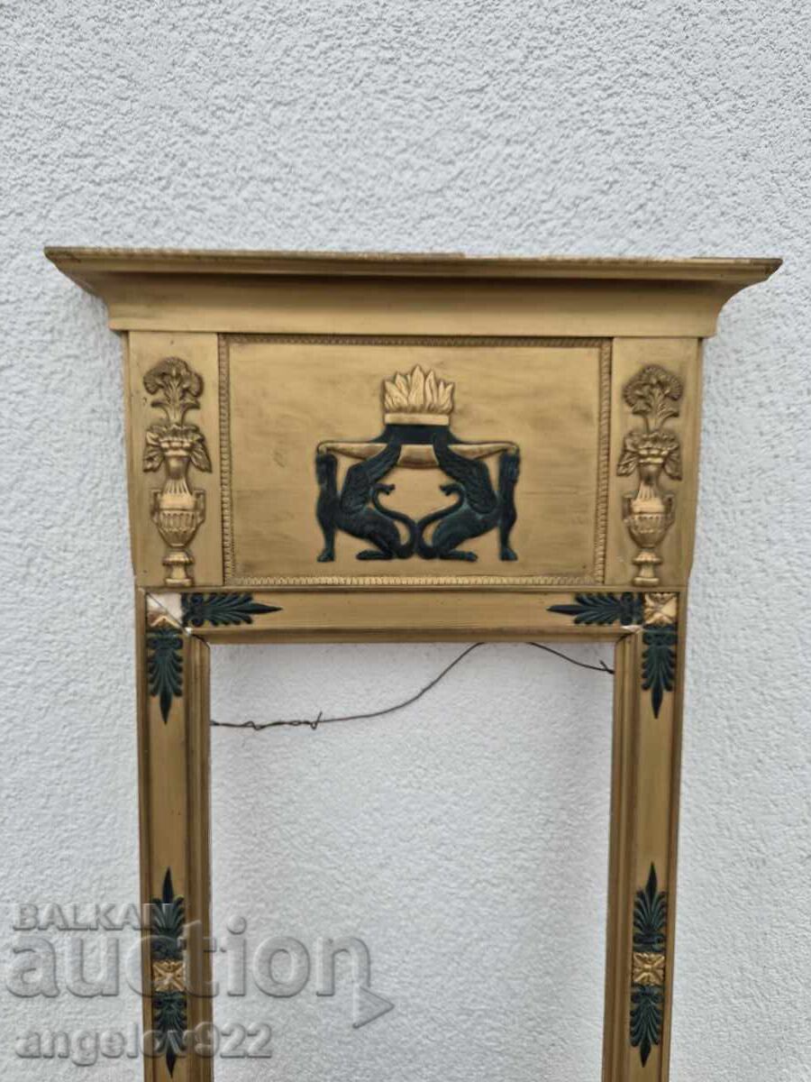 Δημοπρασία Παλιά όμορφη ξύλινη κορνίζα για καθρέφτη!!!