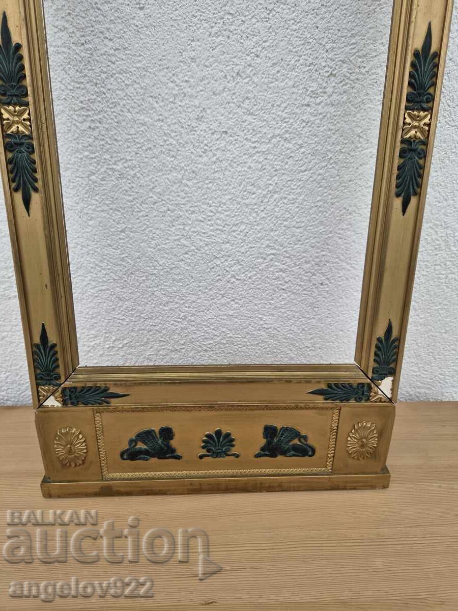 Παράδοση Παλιά όμορφη ξύλινη κορνίζα για καθρέφτη!!!