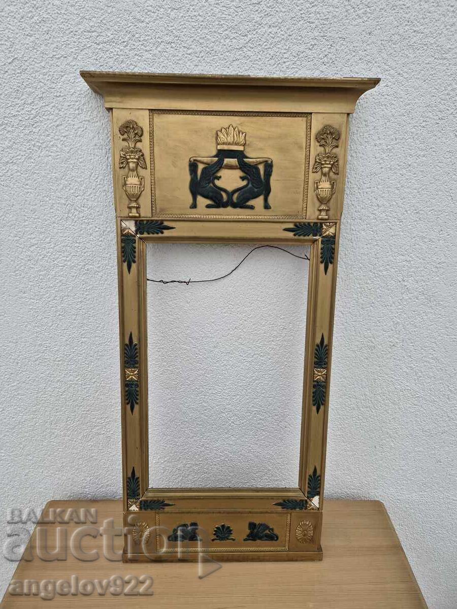 Παλιά όμορφη ξύλινη κορνίζα για καθρέφτη!!!