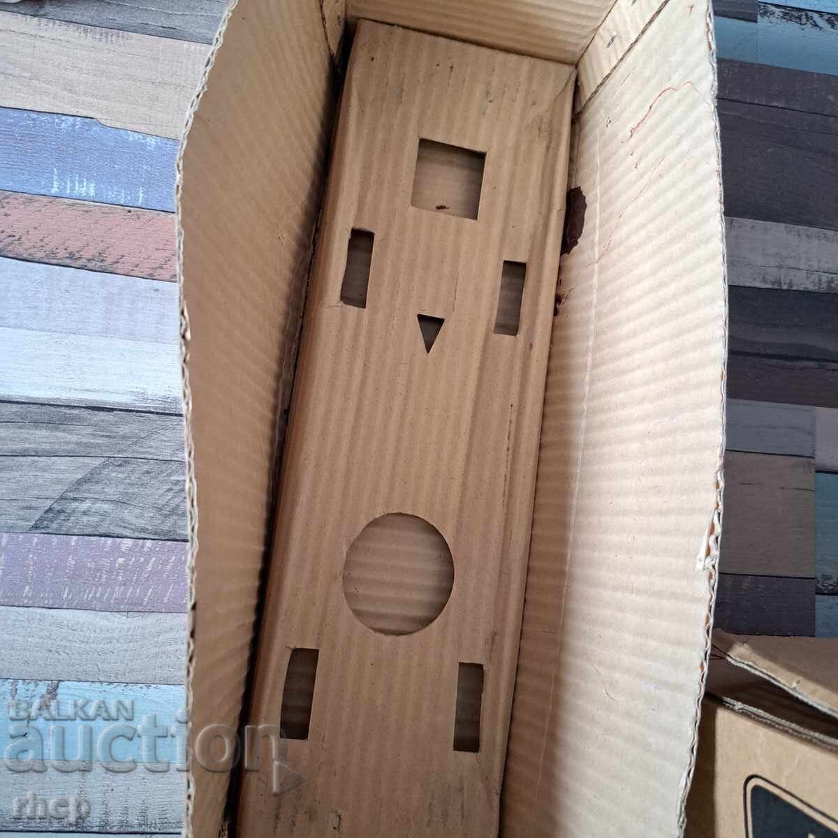 Автобус стара ламаринена играчка - 6 Автобус стара ламаринена играчка - 6