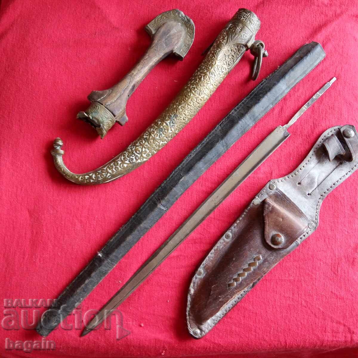 Lot militar, lamă de pumnal și altele Lot militar, lamă de pumnal și altele